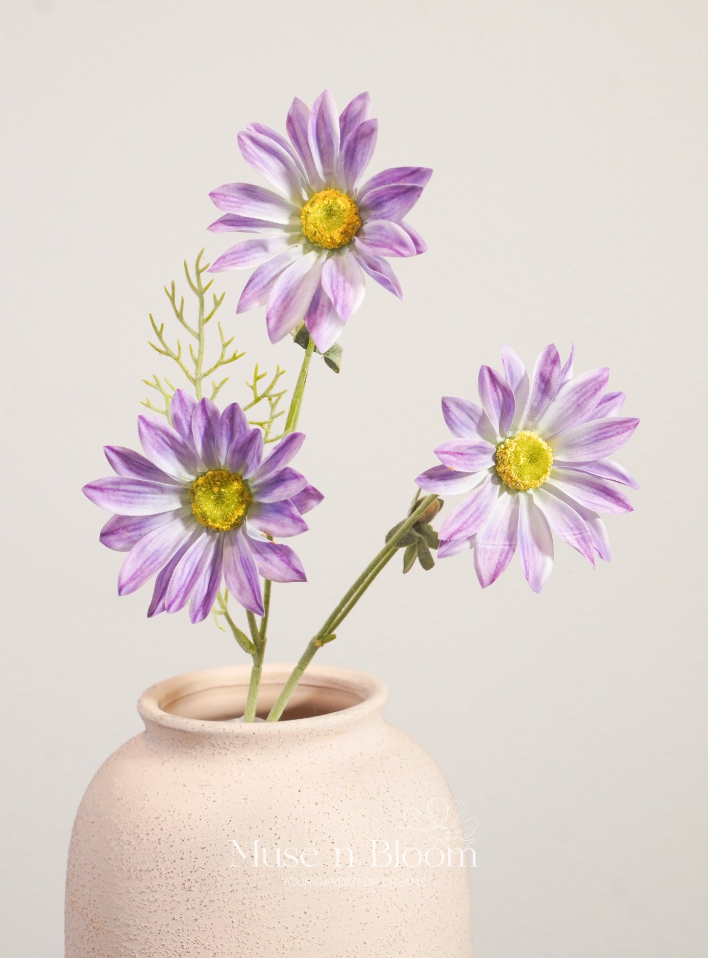 Artificial Daisy Flower Stem - Real Touch - Light Purple
